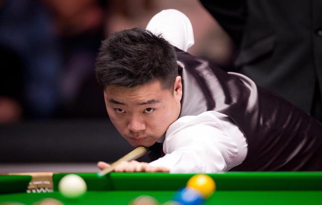 展道路上 展道路上