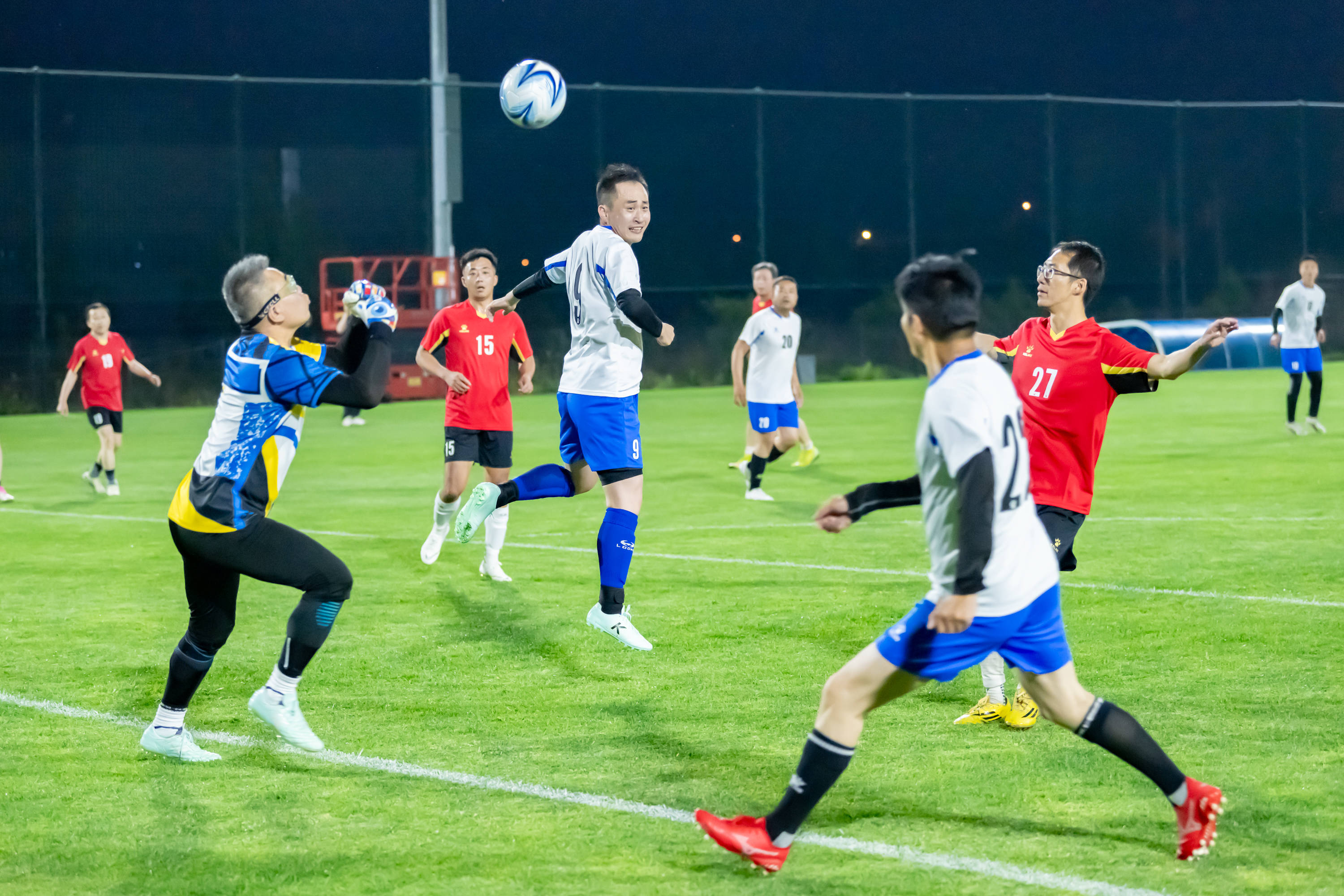 艾伦杨鸣羡 艾伦杨鸣羡